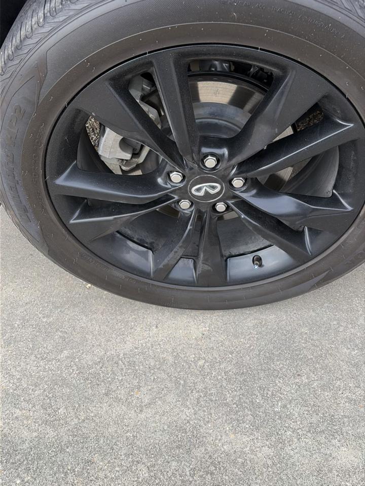 Infiniti QX60 LUXE AWD 2024