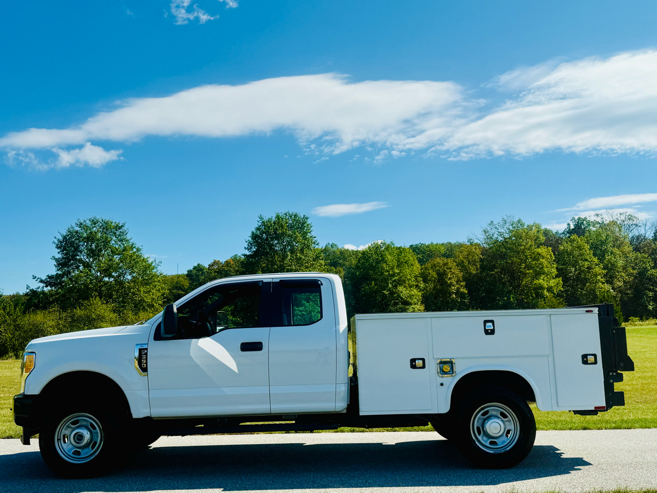 2017 Ford F-350 SD XL SuperCab Long Bed 4WD