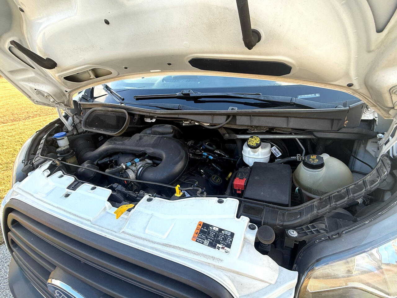 Ford Transit 250 Van Med. Roof w/Sliding Pass. 148-in. WB 2018