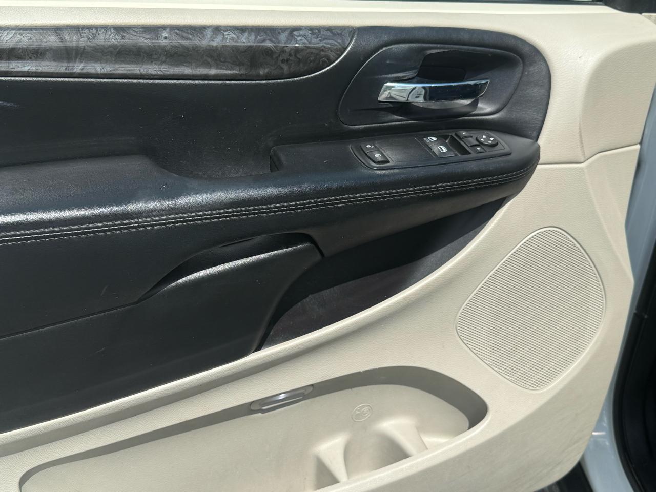 RAM C/V Cargo Van 2014