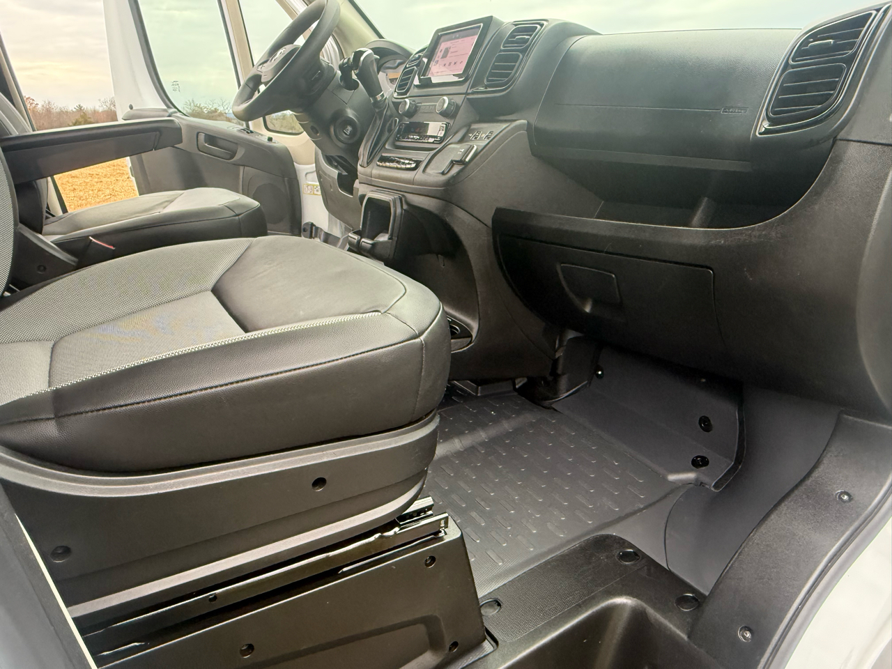 RAM Promaster 2500 High Roof 136-in. WB 2022