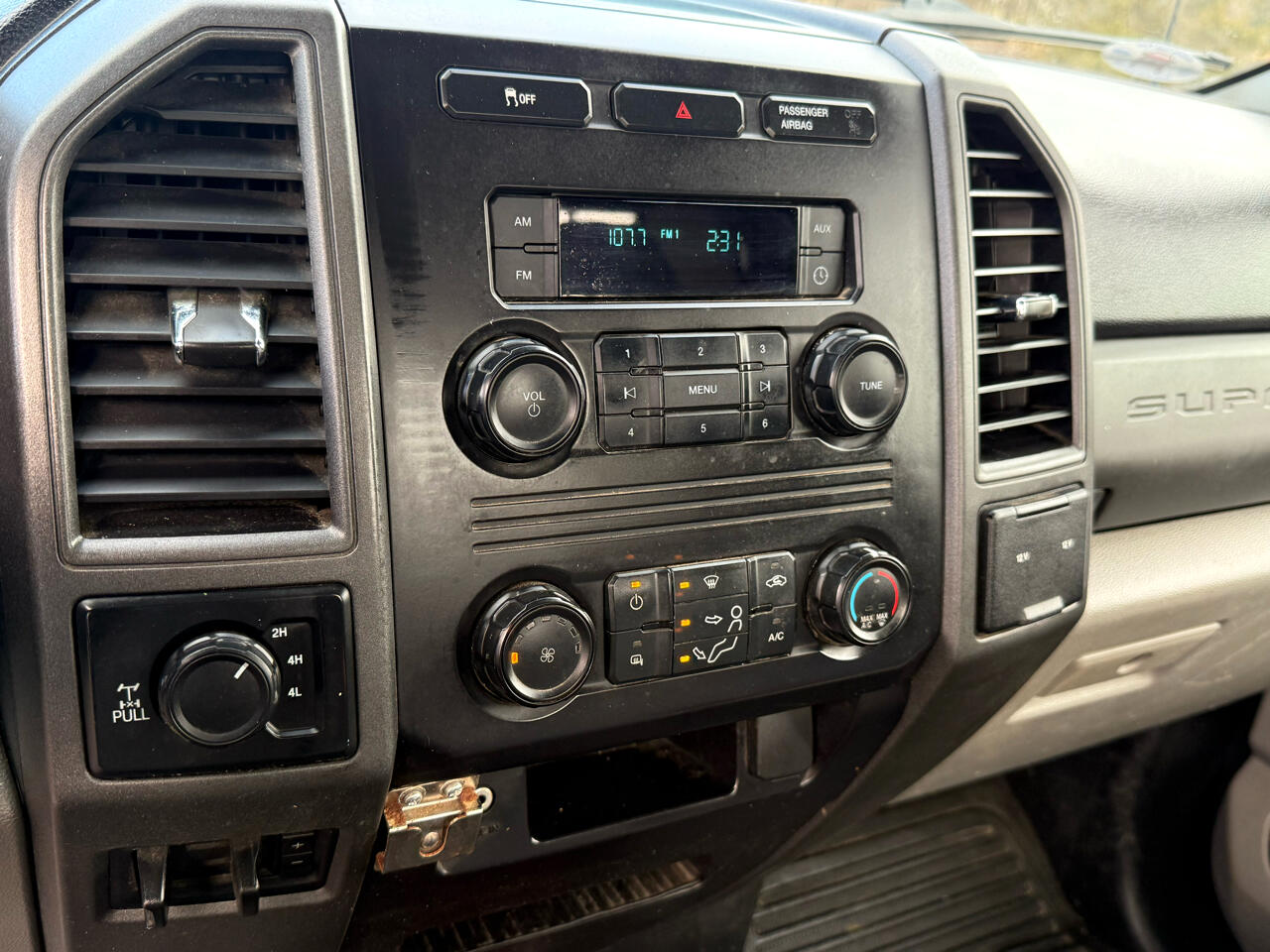 Ford F-350 SD XL 4WD 2017