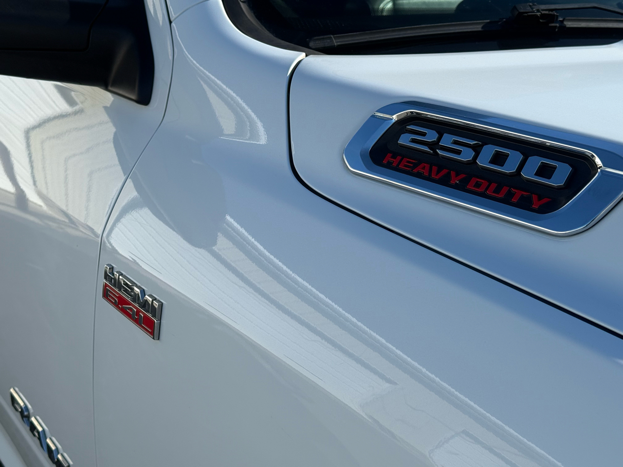 RAM 2500 Tradesman Crew Cab LWB 4WD 2022