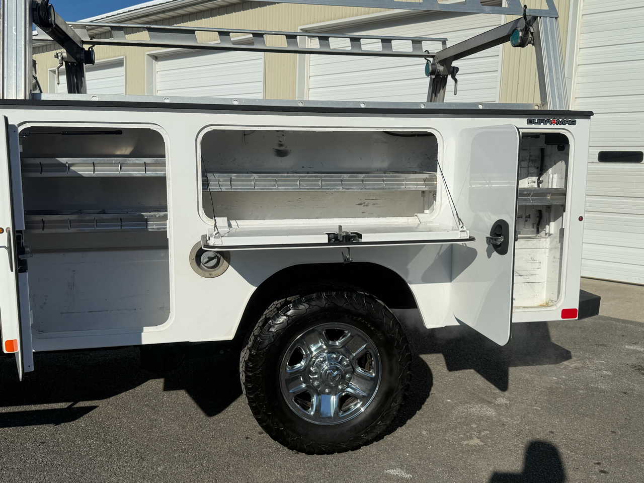 RAM 2500 Tradesman Crew Cab LWB 4WD 2022