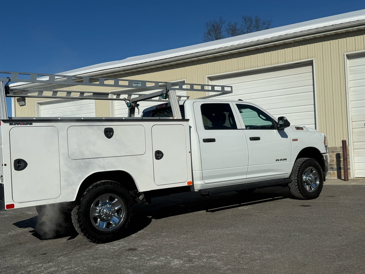 RAM 2500 Tradesman Crew Cab LWB 4WD 2022