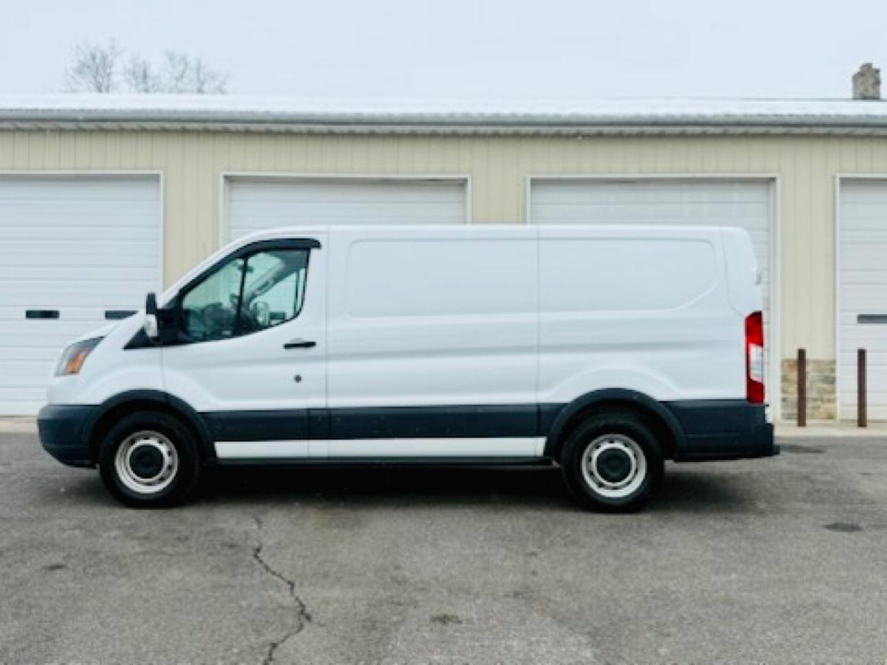 2016 Ford Transit 150 Van Low Roof 60/40 Pass. 130-in. WB