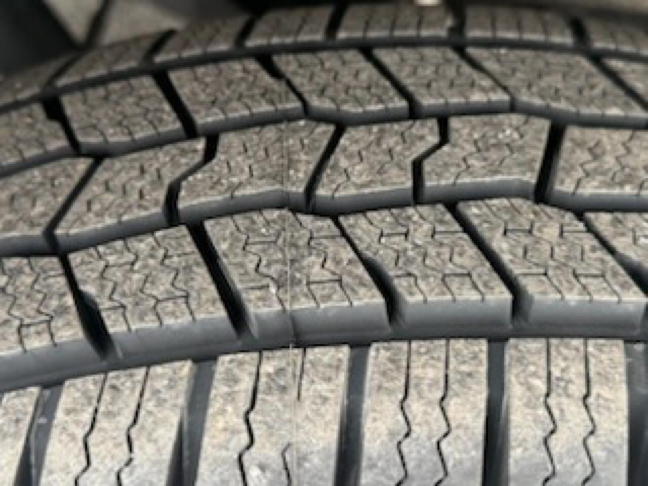 Ford Transit 150 Van Low Roof 60/40 Pass. 130-in. WB 2016