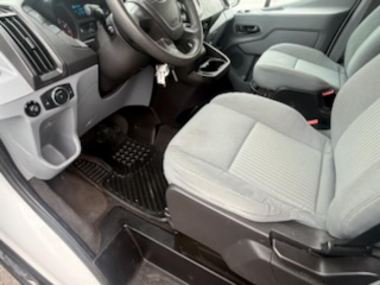 Ford Transit 150 Van Low Roof 60/40 Pass. 130-in. WB 2016