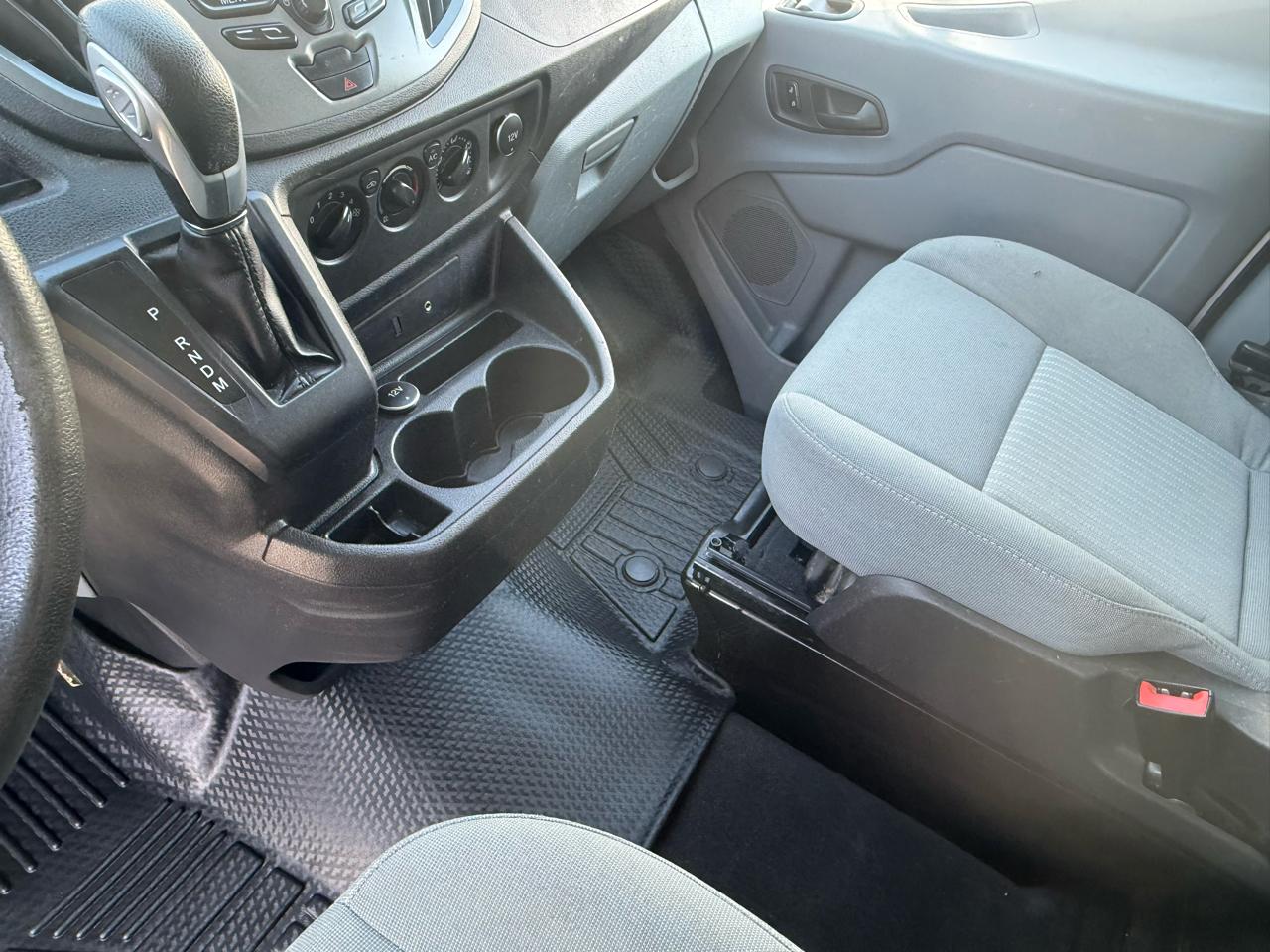 Ford Transit 150 Van Low Roof 60/40 Pass. 130-in. WB 2016