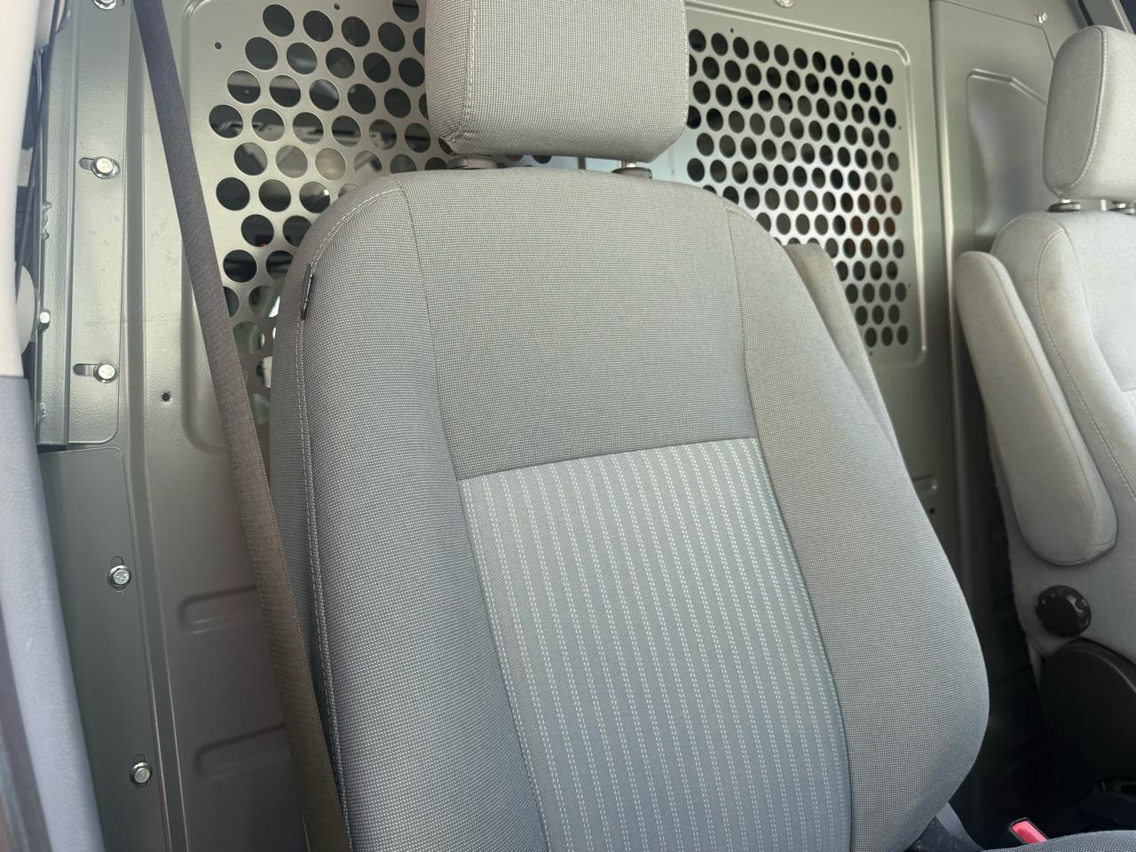 Ford Transit 150 Van Low Roof 60/40 Pass. 130-in. WB 2016