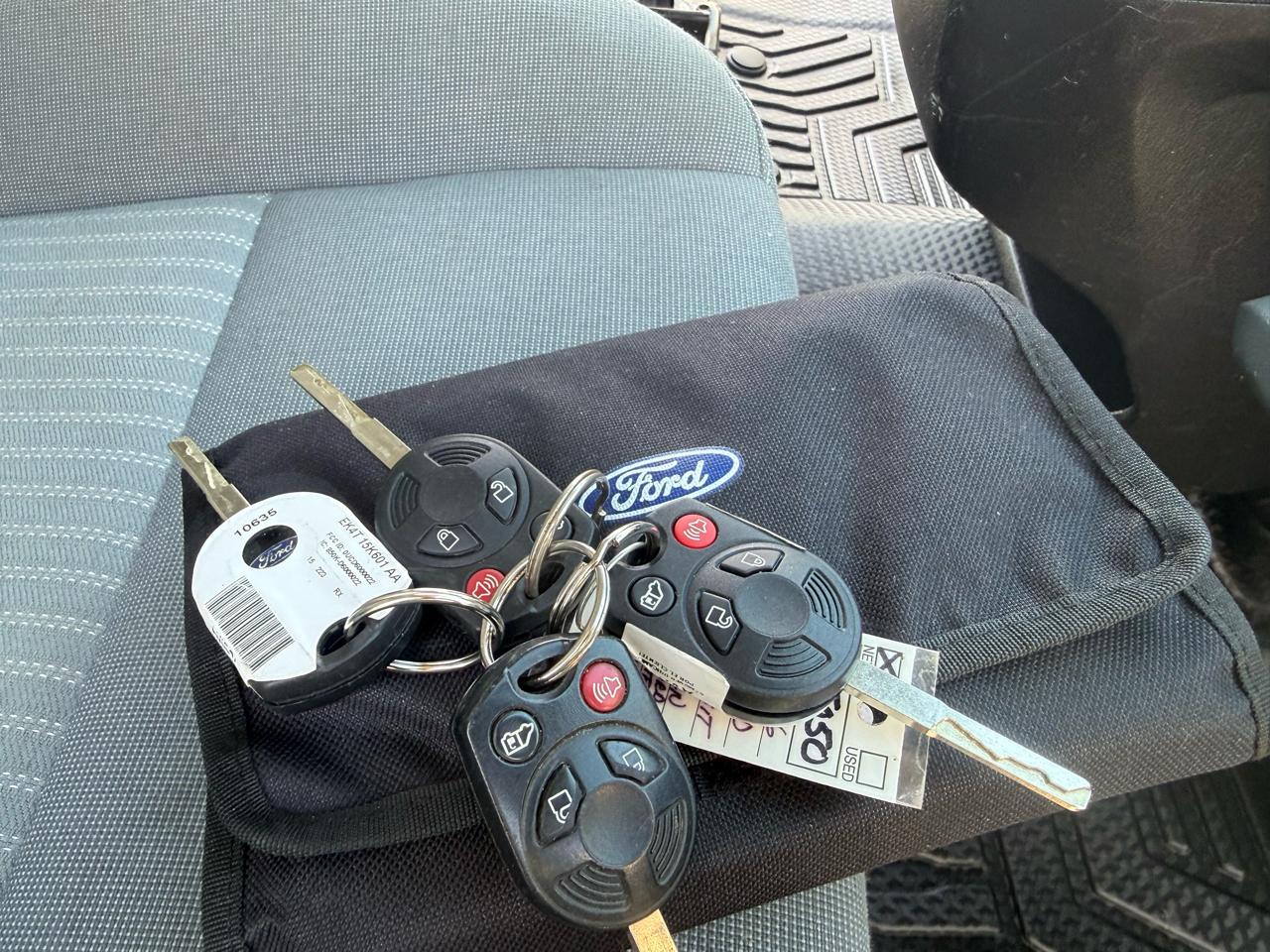 Ford Transit 150 Van Low Roof 60/40 Pass. 130-in. WB 2016