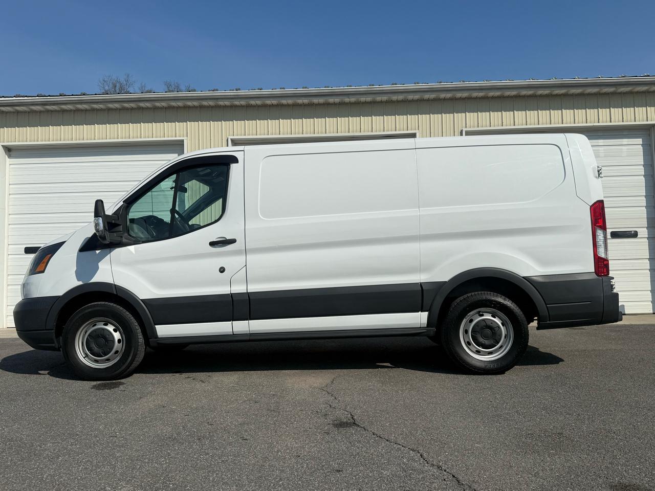 2016 Ford Transit 150 Van Low Roof 60/40 Pass. 130-in. WB