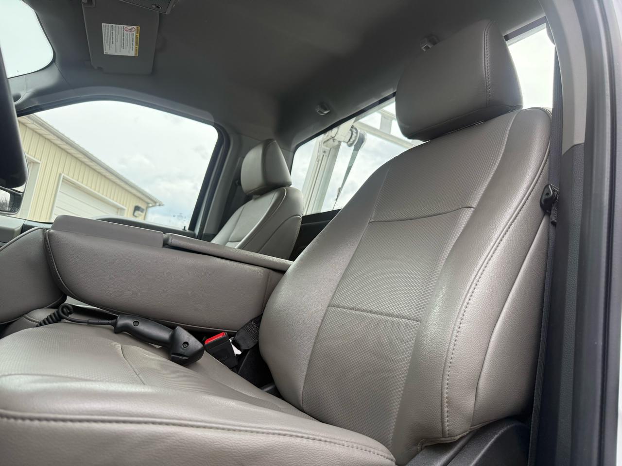 Ford F-250 SD XL 4WD 2022