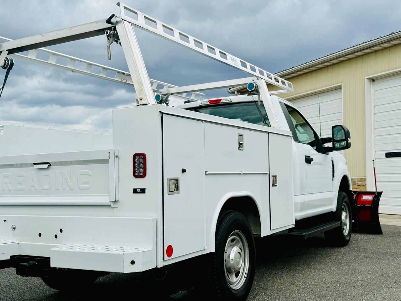 Ford F-250 SD XL 4WD 2022