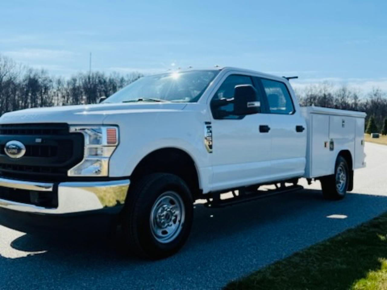 Ford F-250 SD XL Crew Cab 4WD 2022