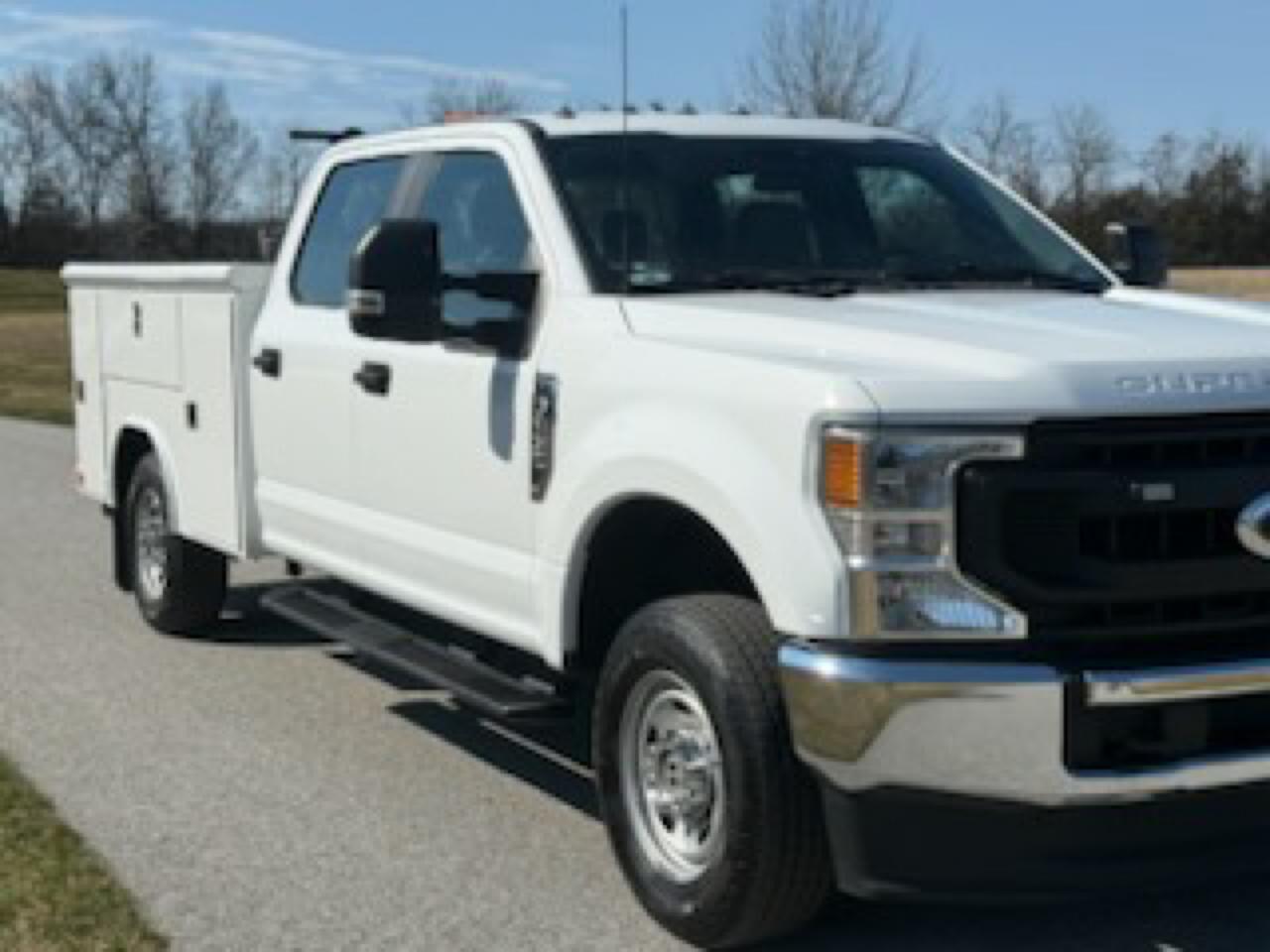 Ford F-250 SD XL Crew Cab 4WD 2022