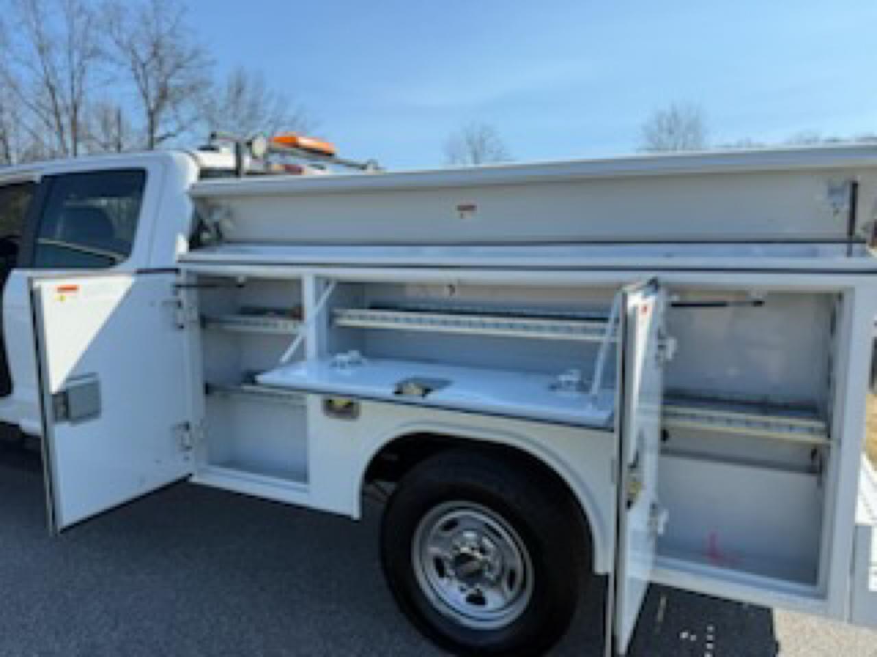 Ford F-250 SD XL Crew Cab 4WD 2022