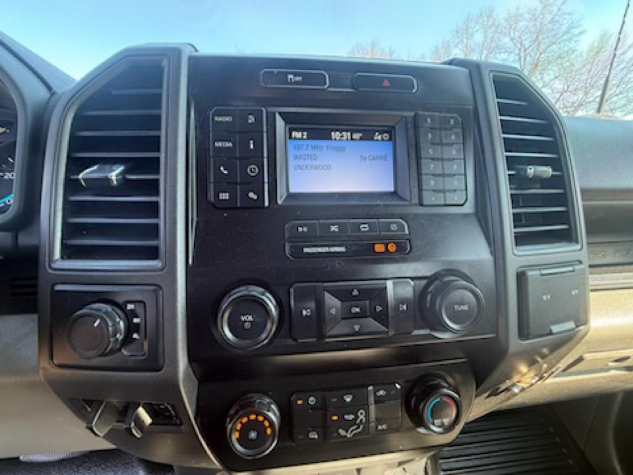 Ford F-250 SD XL Crew Cab 4WD 2022