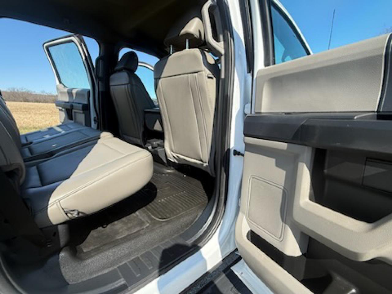 Ford F-250 SD XL Crew Cab 4WD 2022