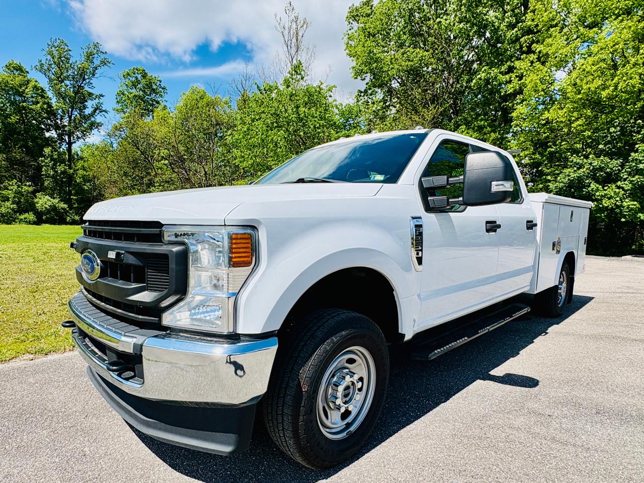 2022 Ford F-250 SD XL Crew Cab 4WD