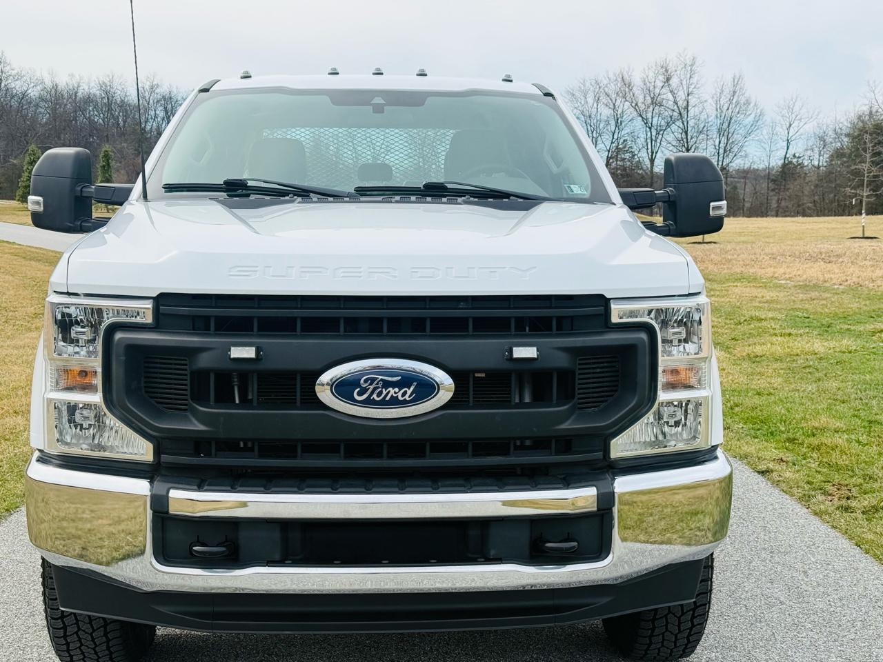 Ford F-250 SD XL Crew Cab 4WD 2022