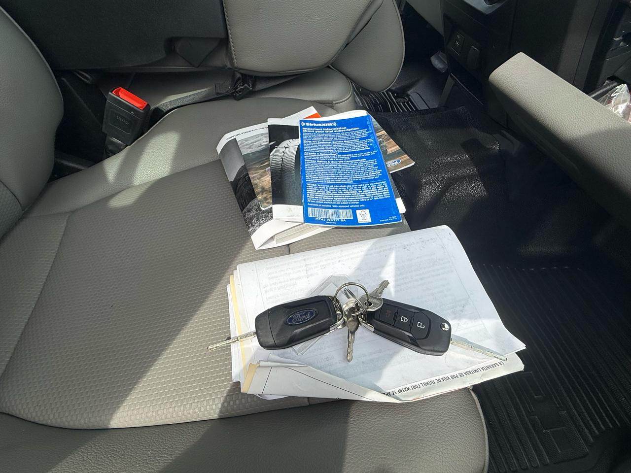 Ford F-250 SD XL Crew Cab 4WD 2022