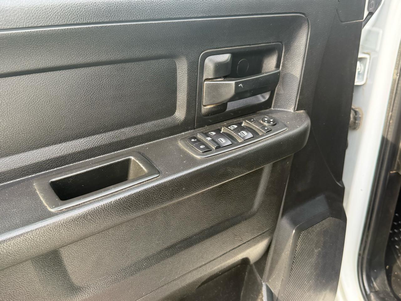 RAM 2500 Tradesman Crew Cab LWB 4WD 2020