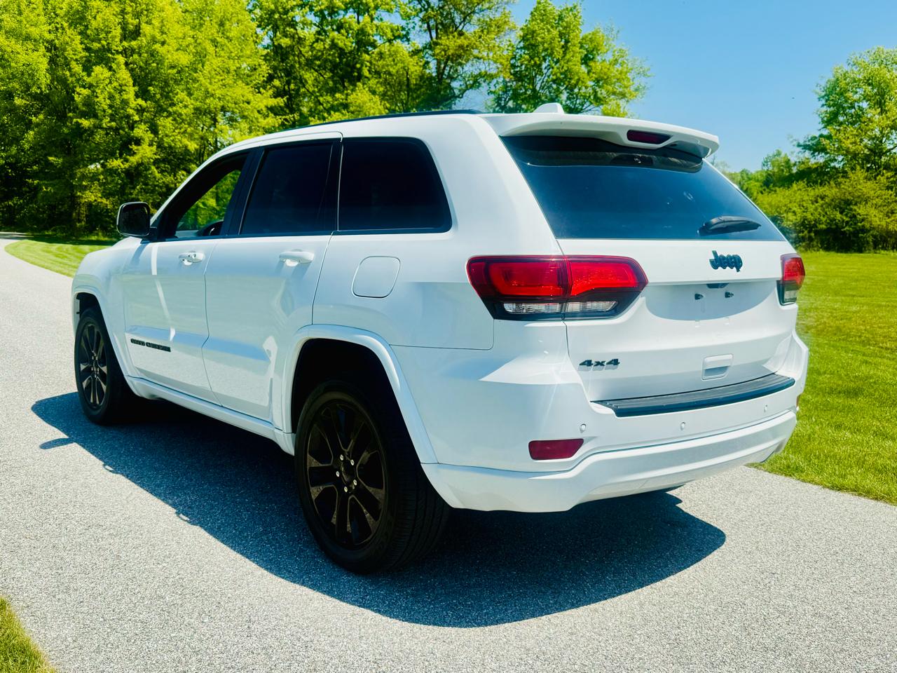 Jeep Grand Cherokee  2017