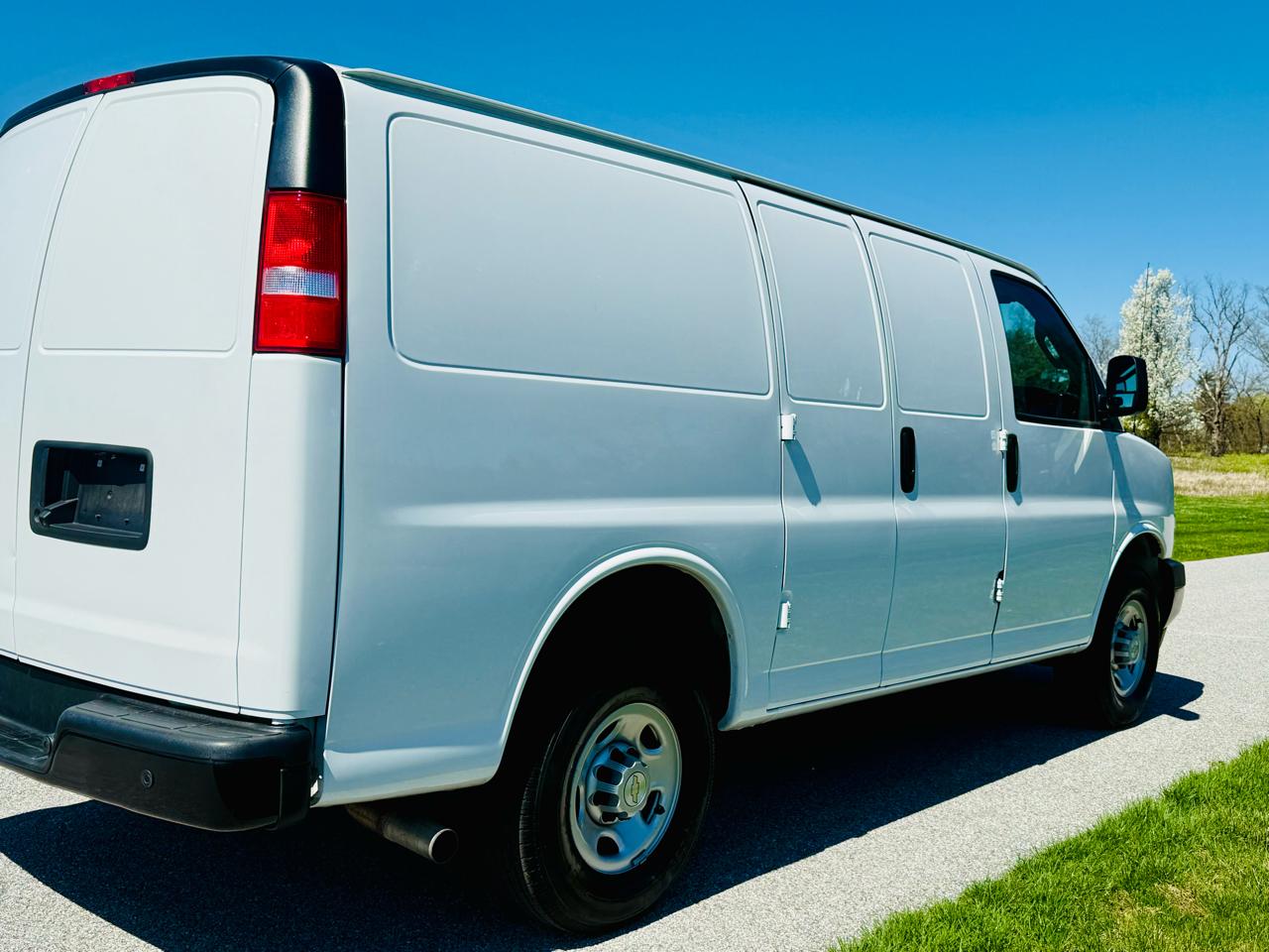 Chevrolet Express 2500 Cargo 2022