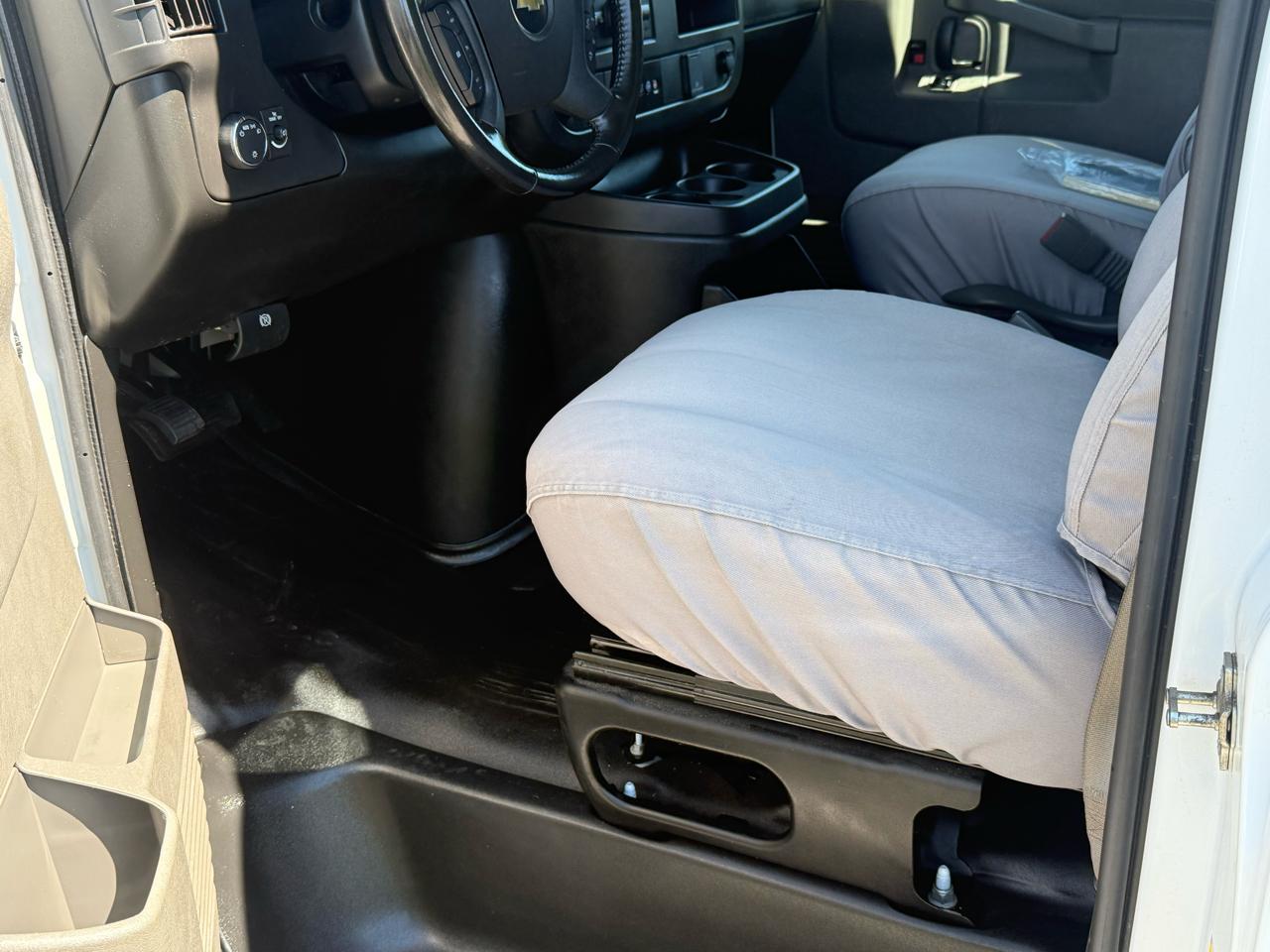 Chevrolet Express 2500 Cargo 2022