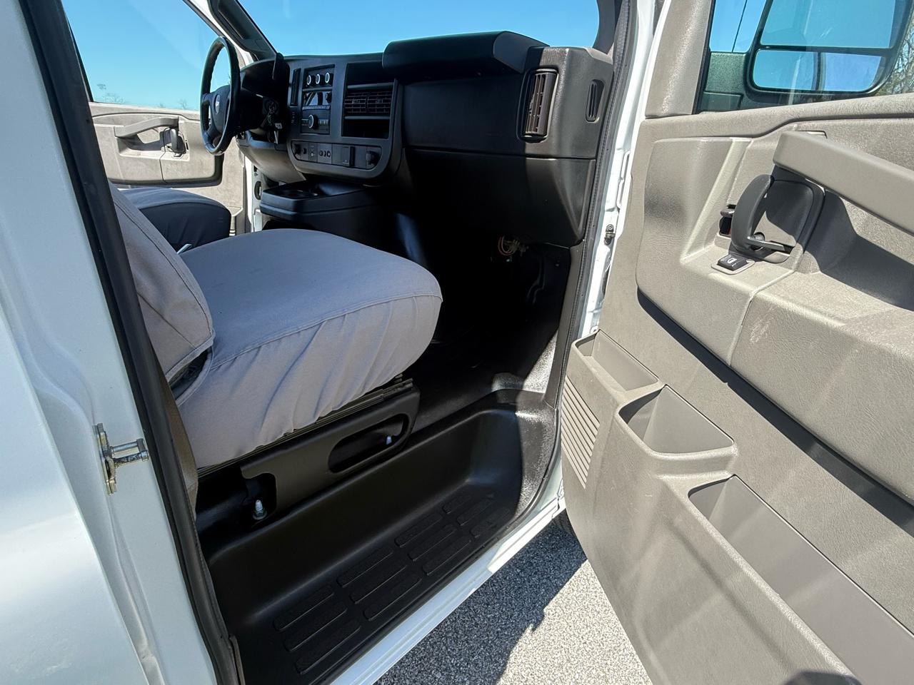 Chevrolet Express 2500 Cargo 2022