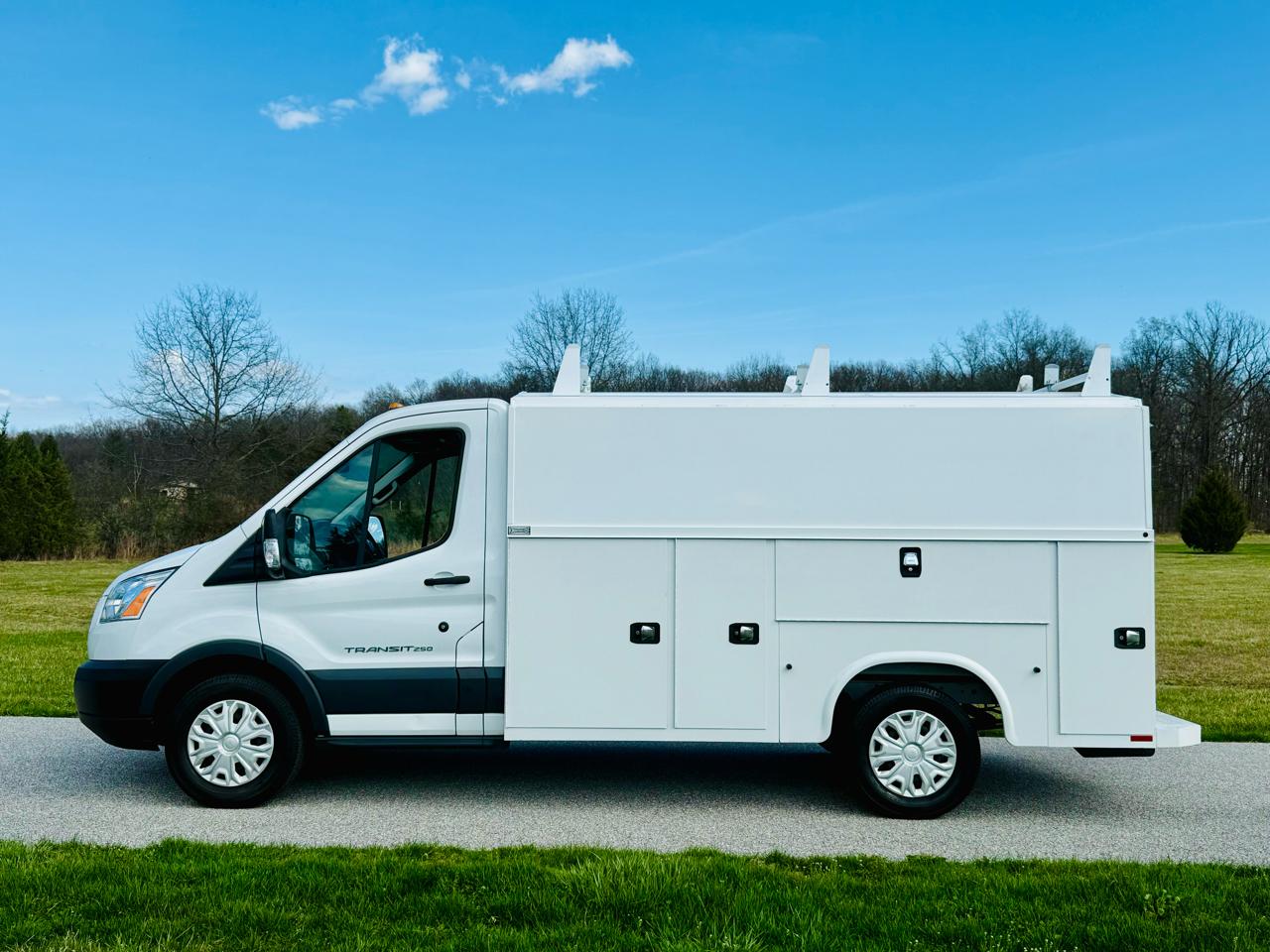 Ford Transit T-250 2015