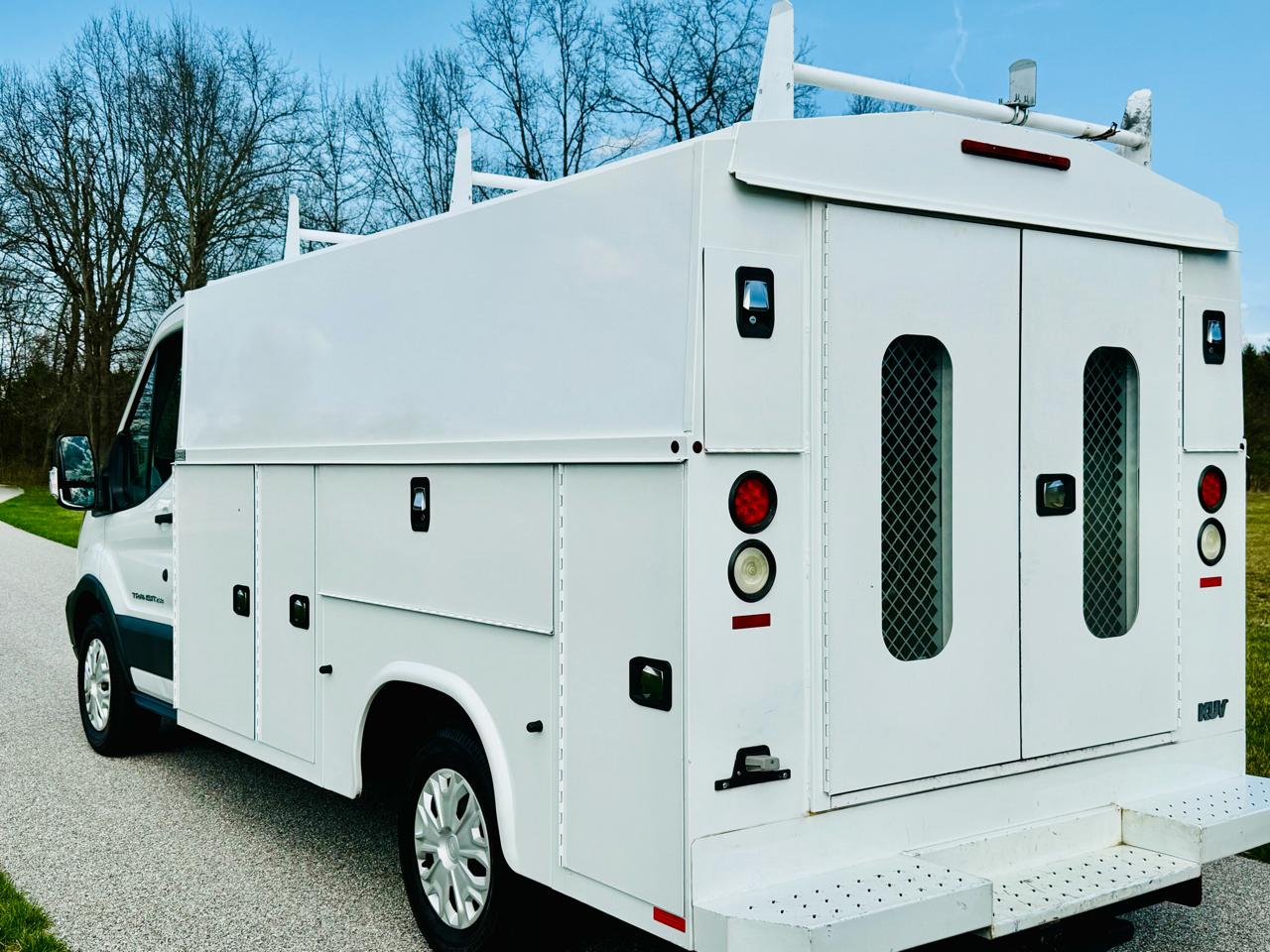 Ford Transit T-250 2015