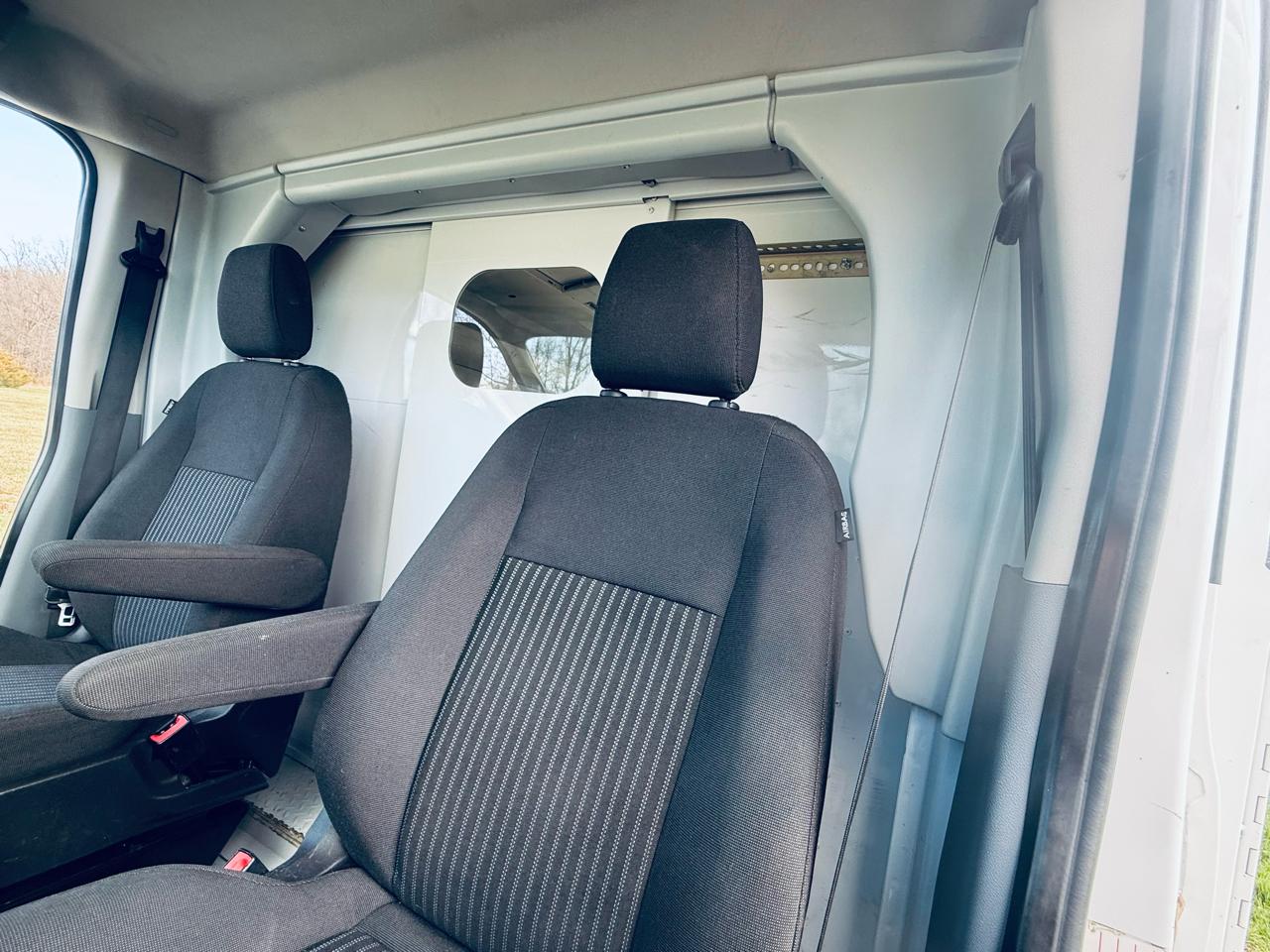 Ford Transit T-250 2015