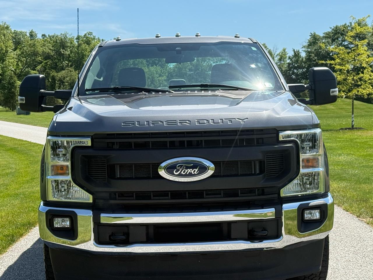 Ford F-250 SD XL SuperCab Short Bed 4WD 2022