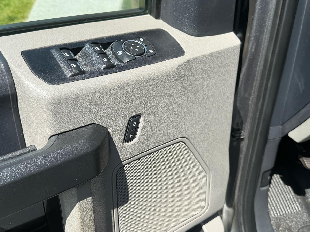 Ford F-250 SD XL SuperCab Short Bed 4WD 2022