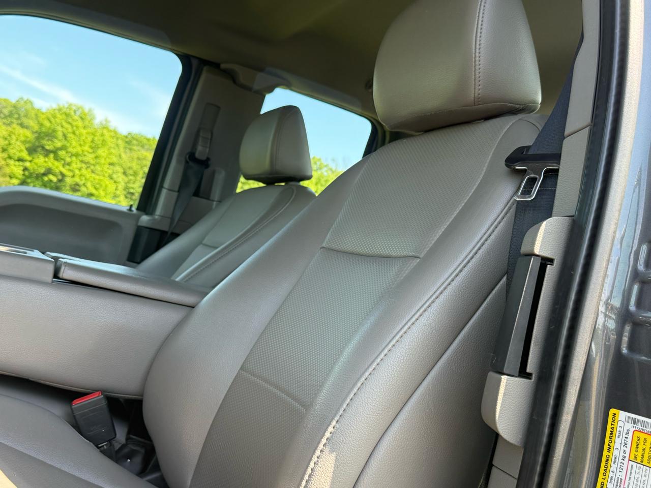 Ford F-250 SD XL SuperCab Short Bed 4WD 2022