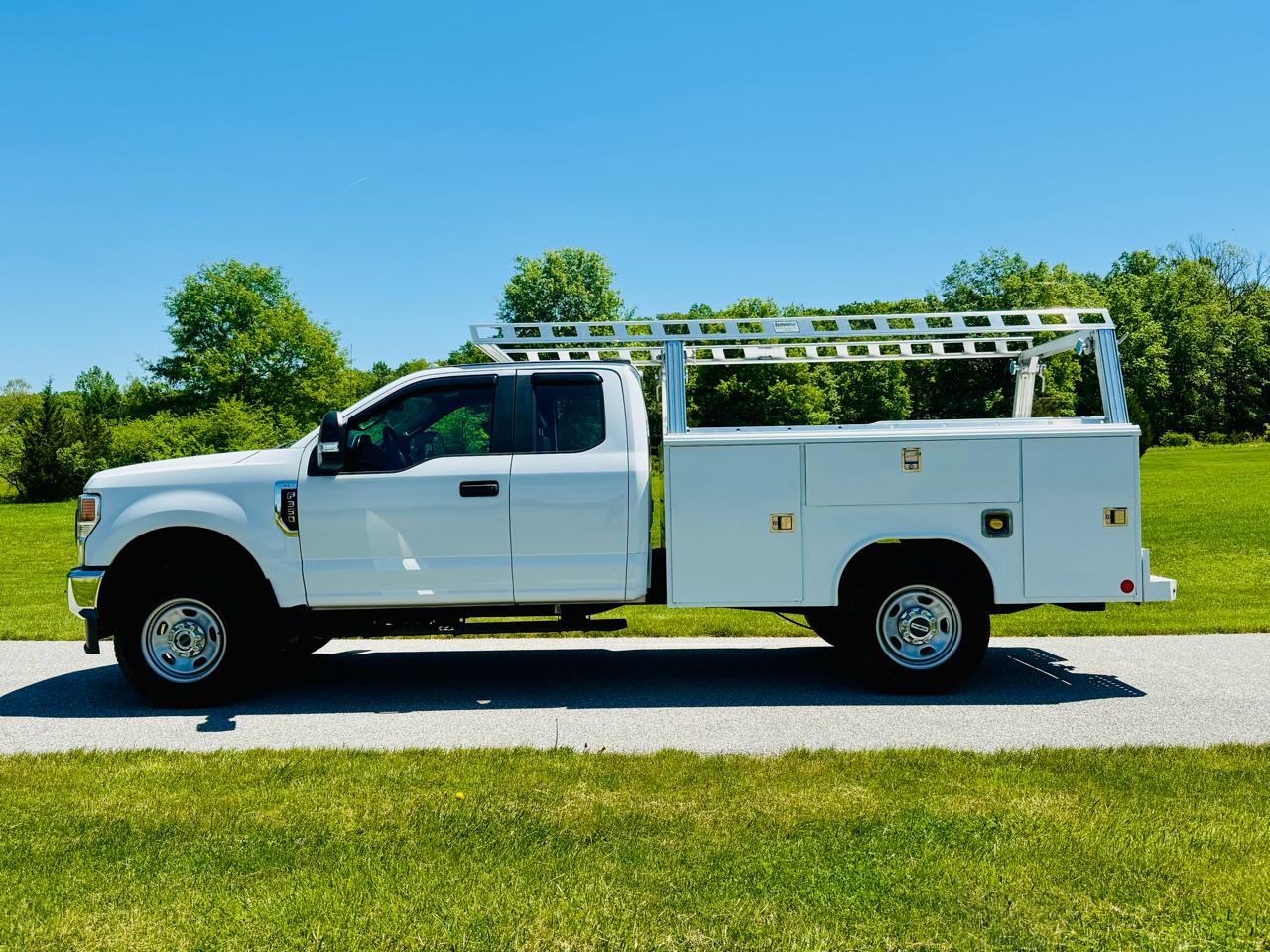 Ford F-350 SD XL SuperCab Long Bed 4WD 2020