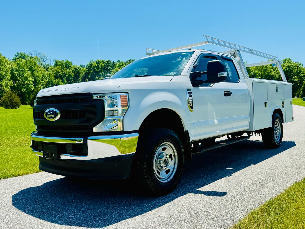 2020 Ford F-350 SD XL SuperCab Long Bed 4WD