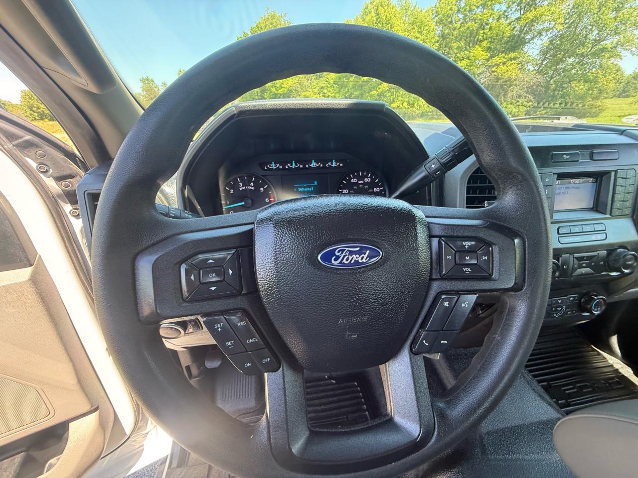 Ford F-350 SD XL SuperCab Long Bed 4WD 2020
