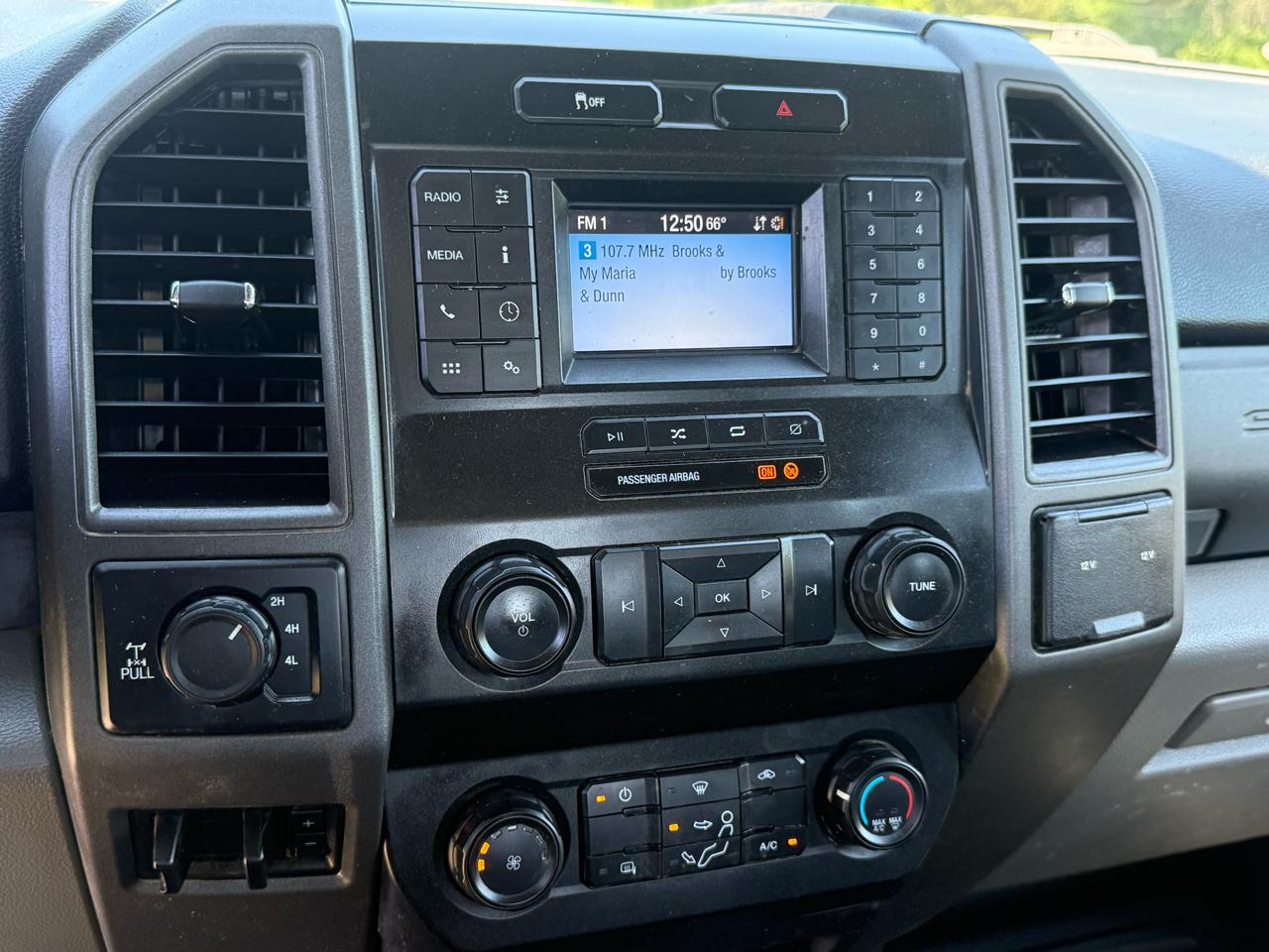 Ford F-350 SD XL SuperCab Long Bed 4WD 2020