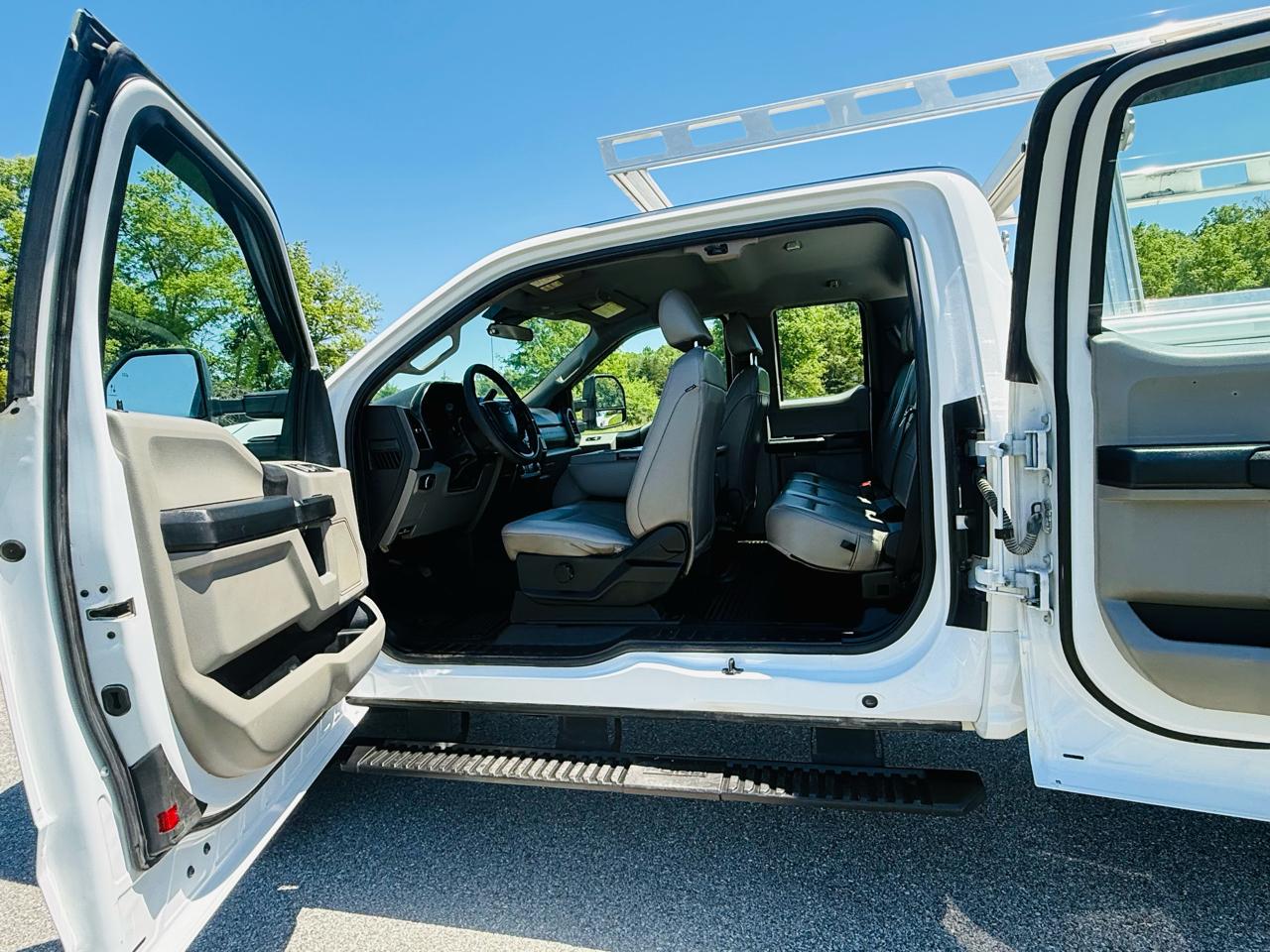 Ford F-350 SD XL SuperCab Long Bed 4WD 2020