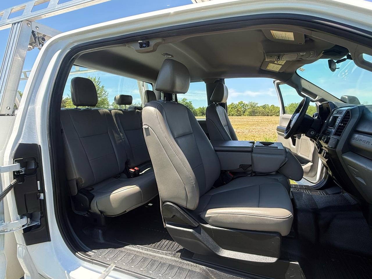 Ford F-350 SD XL SuperCab Long Bed 4WD 2020