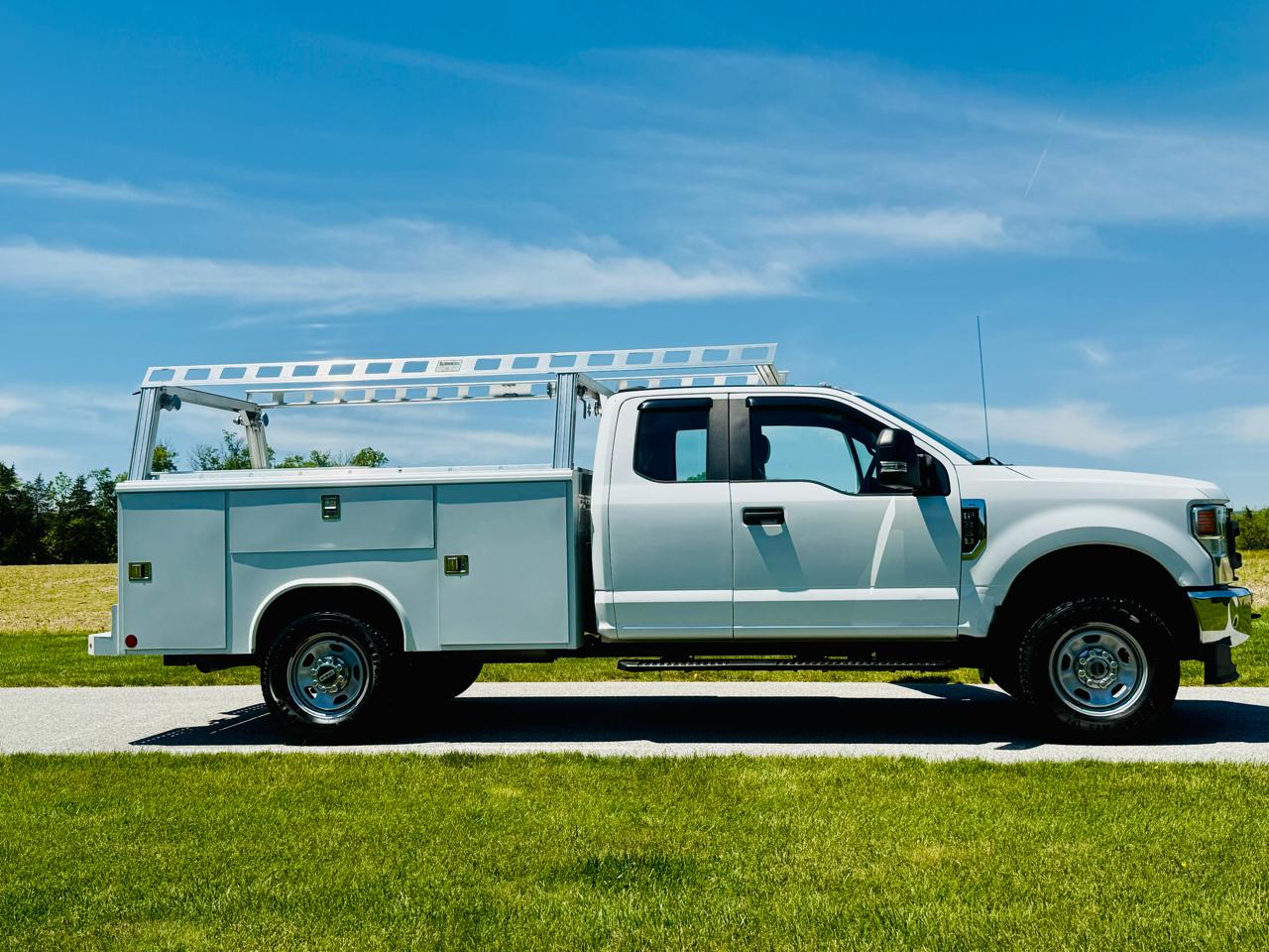 Ford F-350 SD XL SuperCab Long Bed 4WD 2020