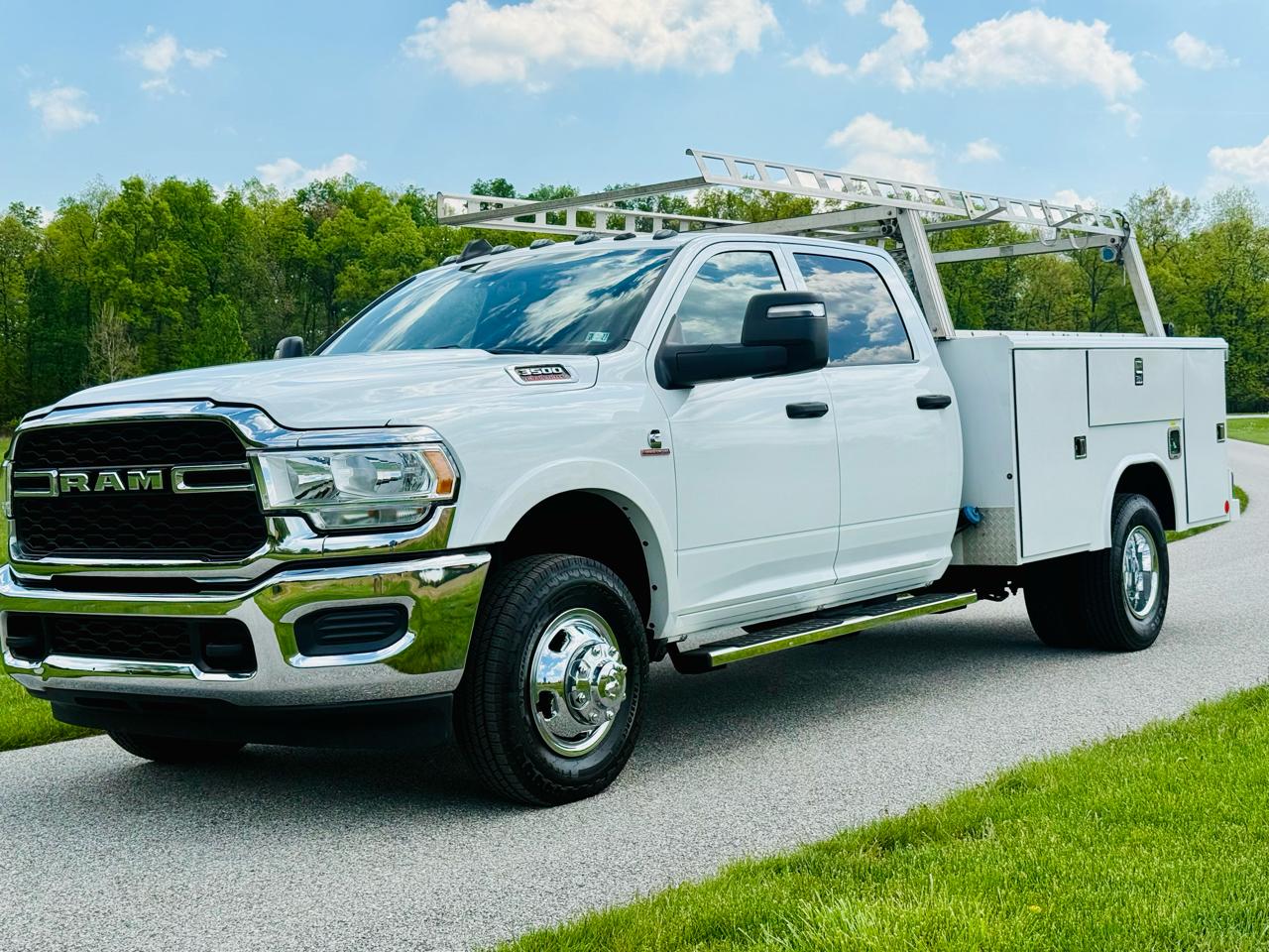 2023 RAM 3500 Crew Cab 4WD DRW