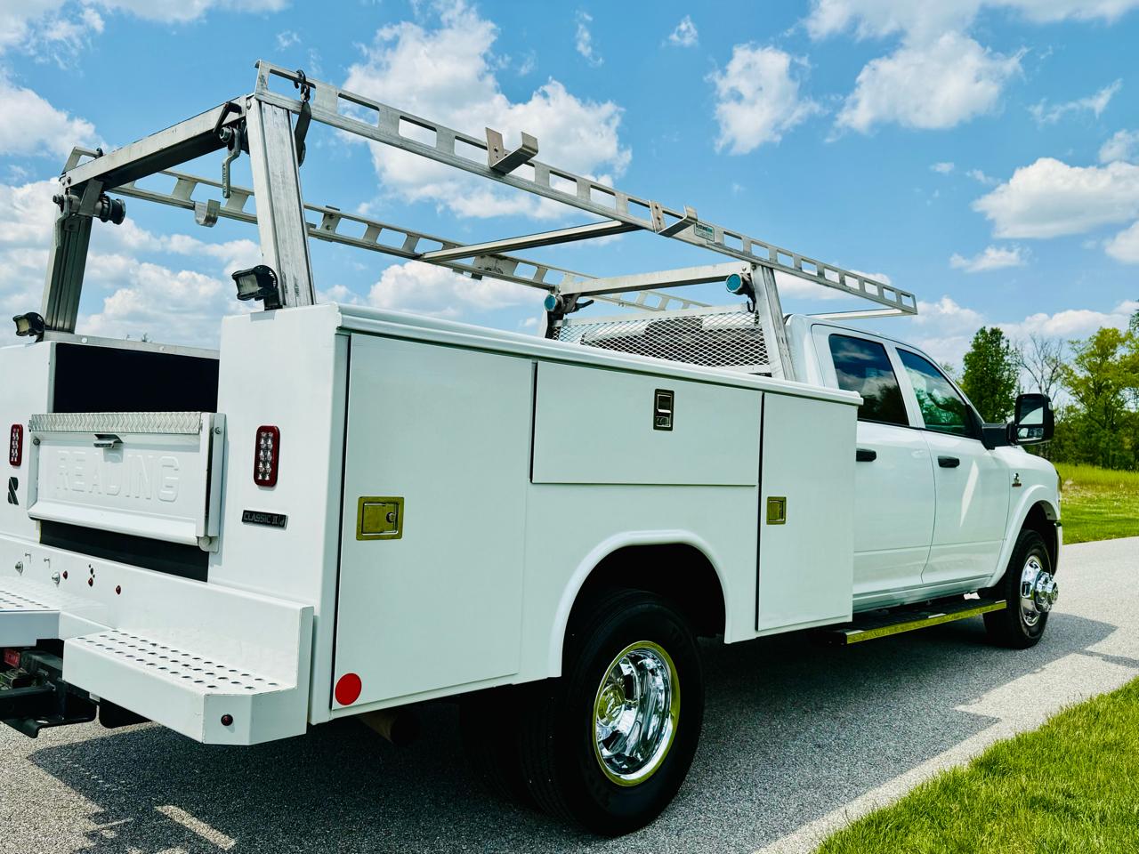RAM 3500 Crew Cab 4WD DRW 2023