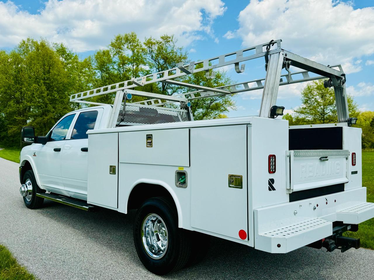 RAM 3500 Crew Cab 4WD DRW 2023