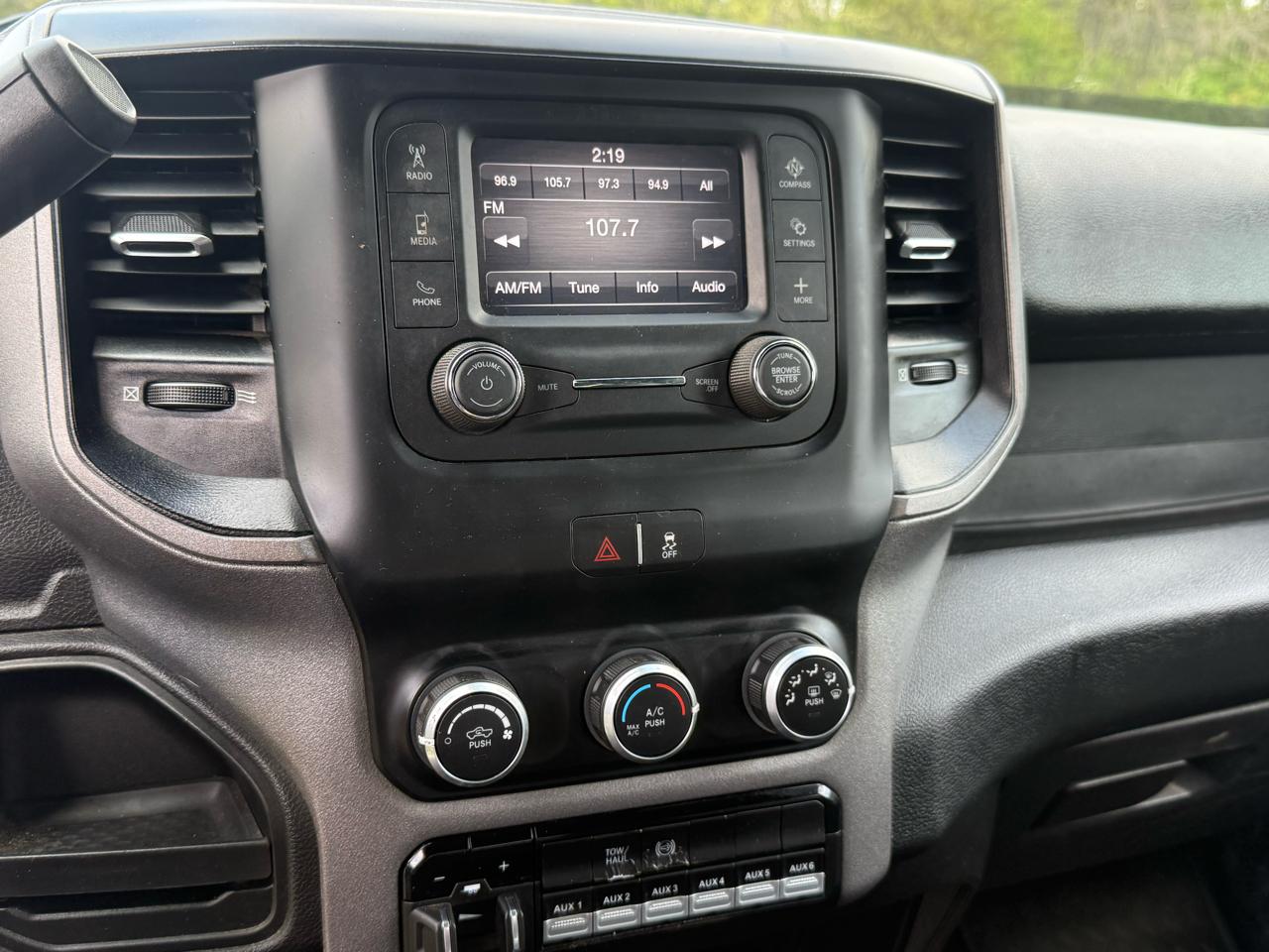 RAM 3500 Crew Cab 4WD DRW 2023