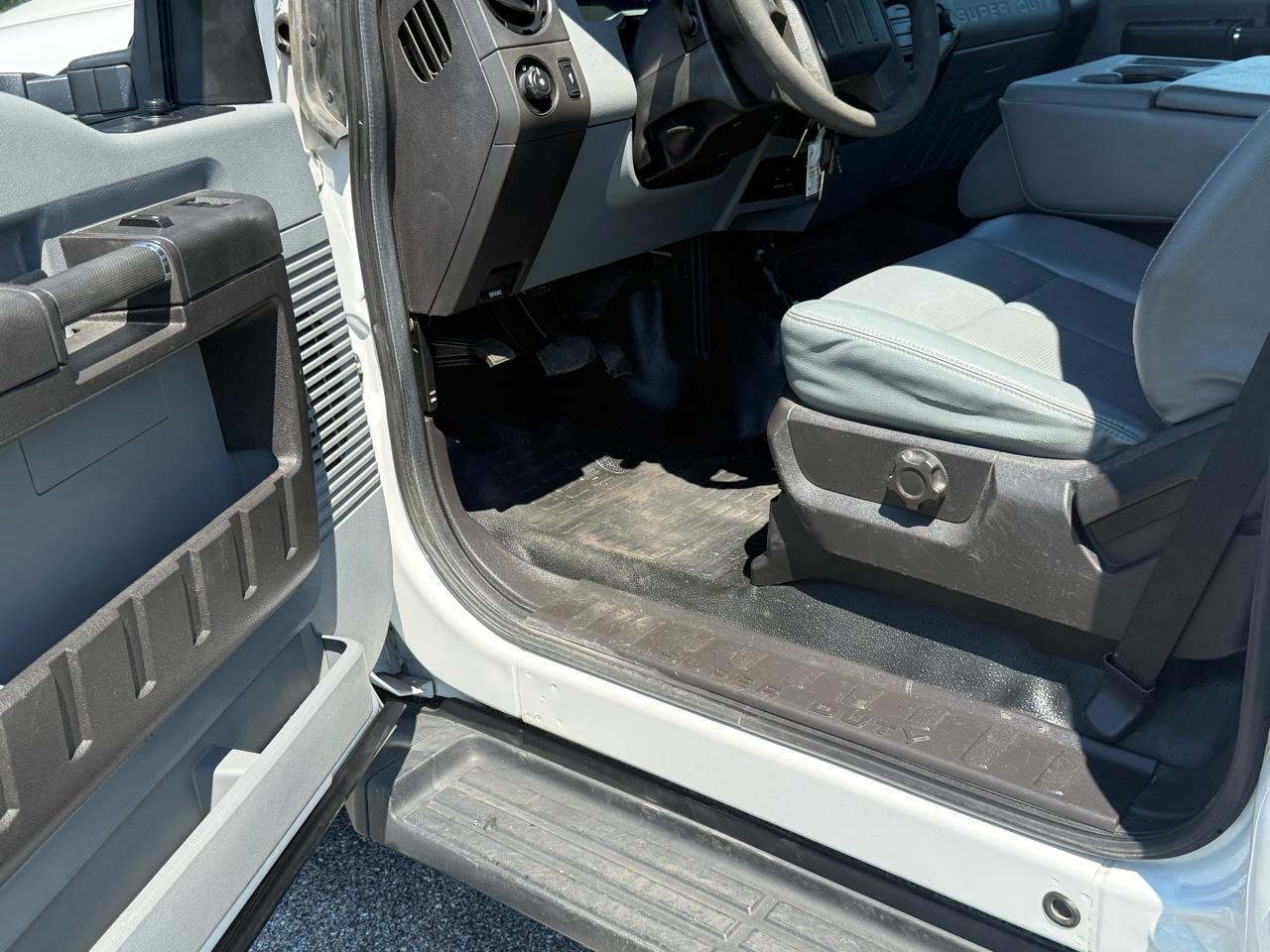 Ford F-250 SD XL 4WD 2016