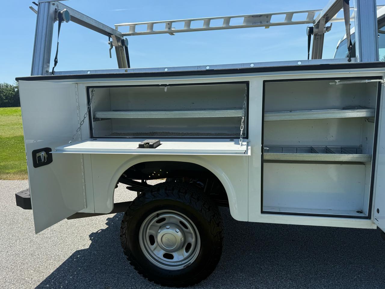 Ford F-250 SD XL 4WD 2016